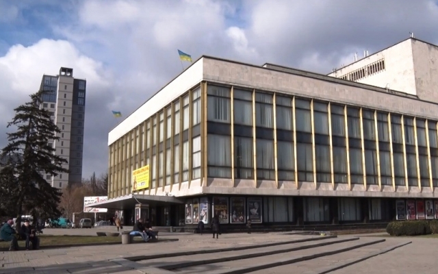 Сотрудники Днепровской оперы обвинили директора в репрессиях Фото № 0 Сотрудники Днепровской оперы обвинили директора в репрессиях Фото № 0