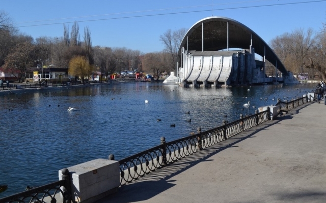 В Днепре власти проверят, на что тратит деньги парк Глобы Фото № 0 В Днепре власти проверят, на что тратит деньги парк Глобы Фото № 0