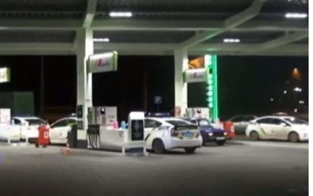 В Днепре полицейские автомобили стоят на базе Фото № 0 В Днепре полицейские автомобили стоят на базе Фото № 0