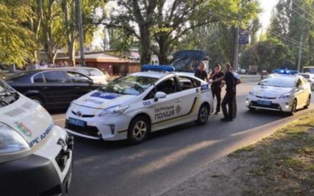 ДТП на Днепропетровщине: авто насмерть сбило девочку Фото № 0 ДТП на Днепропетровщине: авто насмерть сбило девочку Фото № 0