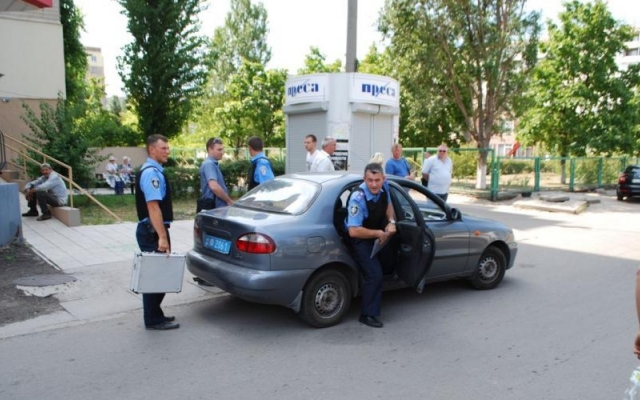 На Днепропетровщине заминировали автомобиль Фото № 0 На Днепропетровщине заминировали автомобиль Фото № 0