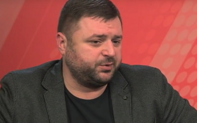 Михаил Лысенко рассказал о ремонте лифтов Фото № 0 Михаил Лысенко рассказал о ремонте лифтов Фото № 0