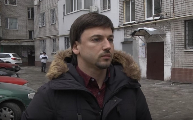 Депутат Артем Хмельников рассказал о том, как на него напали Фото № 0 Депутат Артем Хмельников рассказал о том, как на него напали Фото № 0