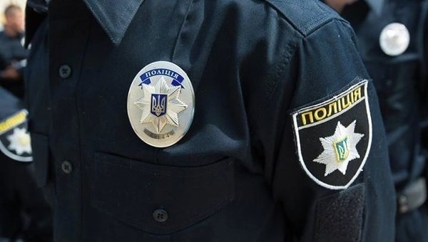 В Днепре полиция помогала вору избежать наказания Фото № 0 В Днепре полиция помогала вору избежать наказания Фото № 0