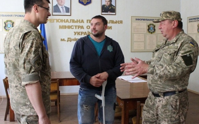 В армию призвали днепровца без ноги Фото № 0 В армию призвали днепровца без ноги Фото № 0