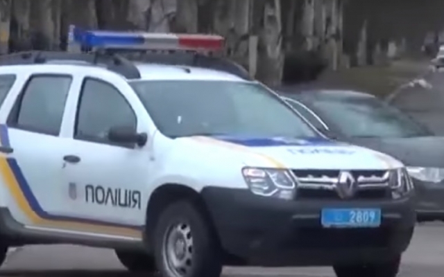 Жители Зеленодольска купили полицейским автомобиль Фото № 0 Жители Зеленодольска купили полицейским автомобиль Фото № 0