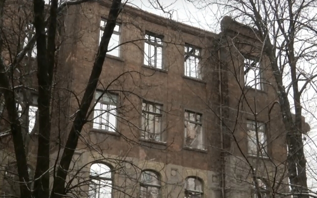 В Днепре хотят снести пустующие постройки Фото № 0 В Днепре хотят снести пустующие постройки Фото № 0