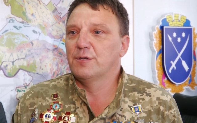 В Днепре военнослужащий получил от города квартиру Фото № 0 В Днепре военнослужащий получил от города квартиру Фото № 0