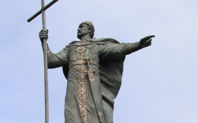 На Днепропетровщине установлен памятник Владимиру Великому Фото № 0 На Днепропетровщине установлен памятник Владимиру Великому Фото № 0