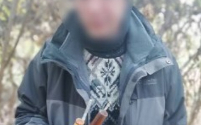 На Днепропетровщине полиция задержала наркодилера с ацетатом опия Фото № 0 На Днепропетровщине полиция задержала наркодилера с ацетатом опия Фото № 0