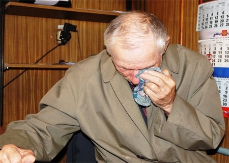 В Днипре вор ограбил 82-х летнего дедушку Фото № 0 В Днипре вор ограбил 82-х летнего дедушку Фото № 0