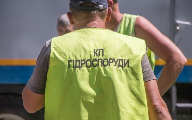 Коммунальные службы Днепра чистят и ремонтируют ливневые коллекторы Фото № 6 Коммунальные службы Днепра чистят и ремонтируют ливневые коллекторы Фото № 6