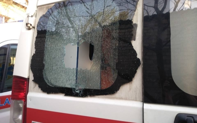 На Днепропетровщине пациент устроил акт вандализма в карете скорой помощи Фото № 0 На Днепропетровщине пациент устроил акт вандализма в карете скорой помощи Фото № 0