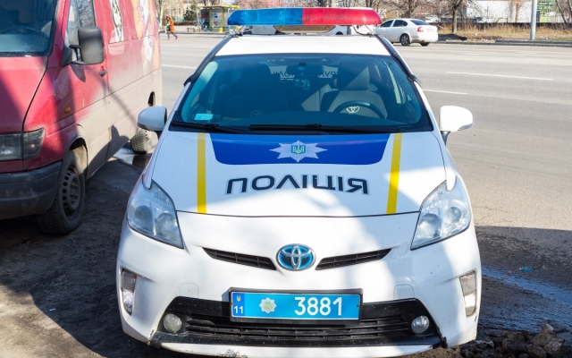 В Днепре женщину ограбили возле банкомата Фото № 0 В Днепре женщину ограбили возле банкомата Фото № 0