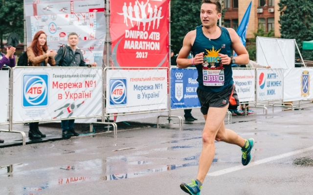 Dnipro ATB Marathon: Днепр превратился в беговой центр Фото № 0 Dnipro ATB Marathon: Днепр превратился в беговой центр Фото № 0