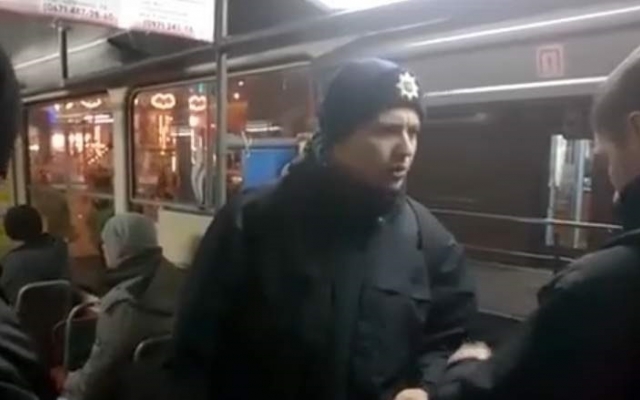 Полиция Днепра показала Полиция Днепра показала
