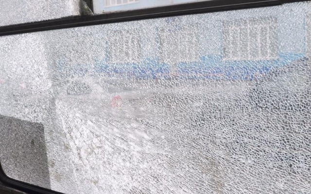 В Кривом Роге обстреляли троллейбус Фото № 0 В Кривом Роге обстреляли троллейбус Фото № 0