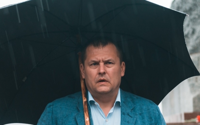 Борис Филатов наградит коммунальщиков, справившихся с непогодой Фото № 0 Борис Филатов наградит коммунальщиков, справившихся с непогодой Фото № 0