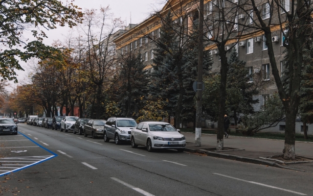 В Днепре возле роддома сделают платную парковку Фото № 0 В Днепре возле роддома сделают платную парковку Фото № 0