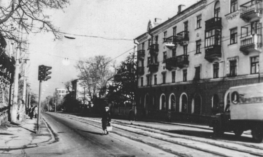 Исторический Днепр: как раньше выглядела улица Гончара