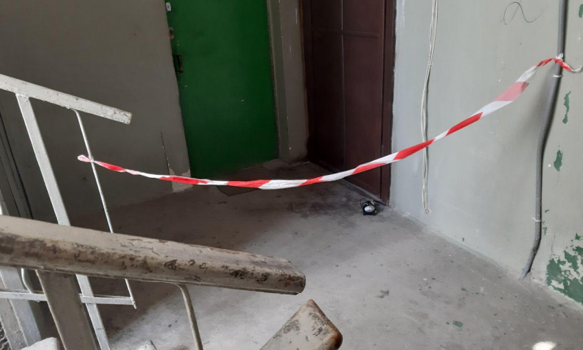 ЧП в Днепре: под дверь квартиры подложили взрывчатку
