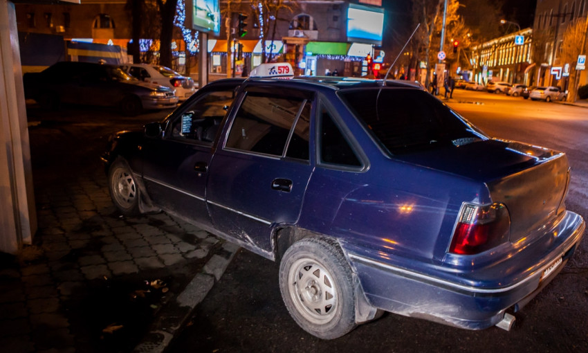 ДТП в Днепре: автомобиль сбил ребенка