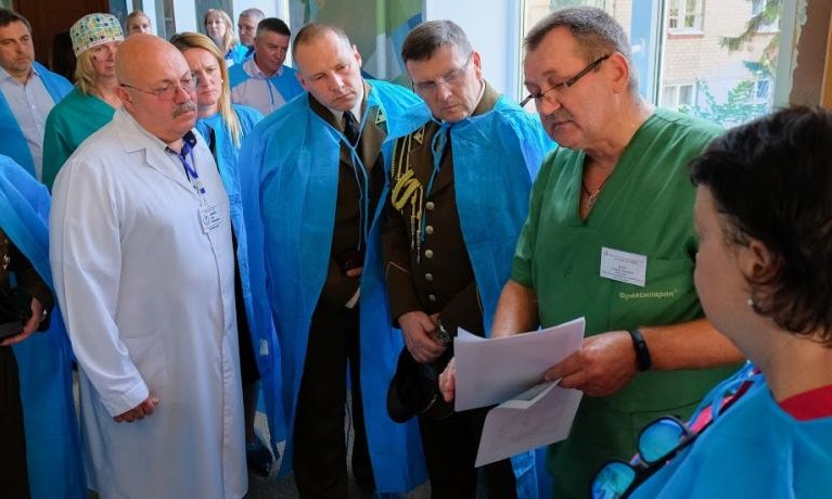 Врачи Днепра получили медицинскую помощь из Литвы 