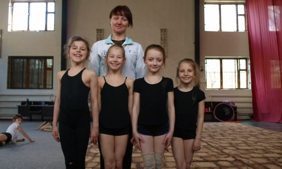Юные гимнастки Днепропетровщины получают спортивные награды
