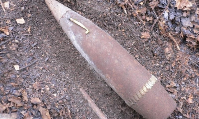 На Днепропетровщине пиротехники ГСЧС обезвредили старые боеприпасы