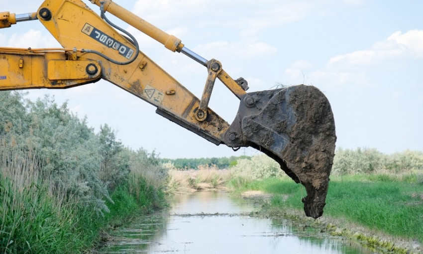 Валентин Резниченко рассказал об очистке рек в регионе 