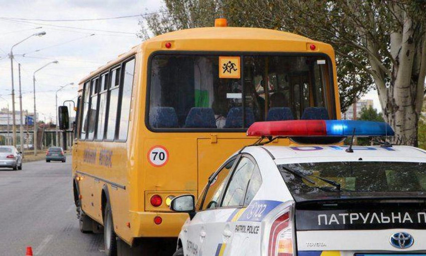 На трассе Днепр — Харьков школьный автобус попал в ДТП