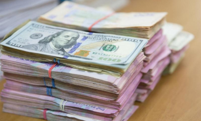 На Днепропетровщине чиновников подозревают в хищении бюджетных средств