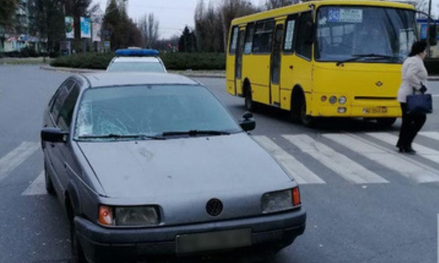 ДТП на Днепропетровщине: авто сбило женщину 
