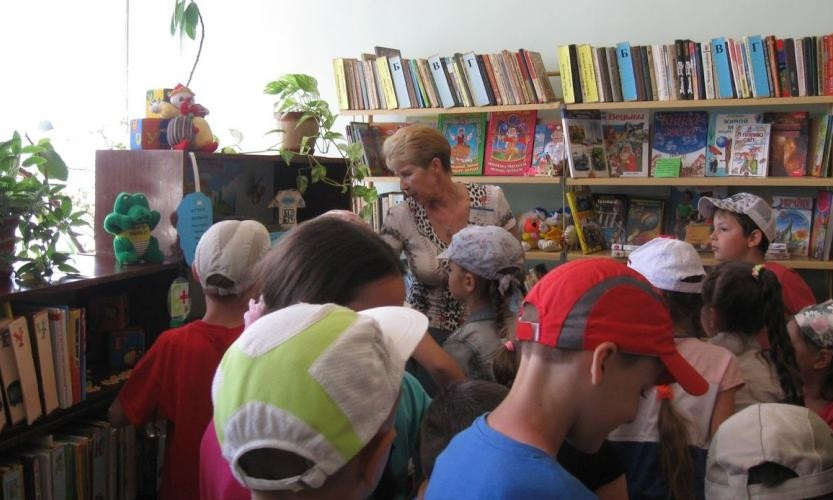 На Днепропетровщине стартовал проект «Лето книгой согрето»