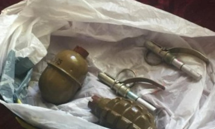 Житель Днепропетровщины хранил дома гранаты и гранатомет