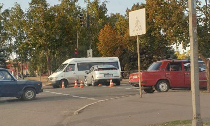 ДТП на Днепропетровщине: ВАЗ въехал в Chevrolet