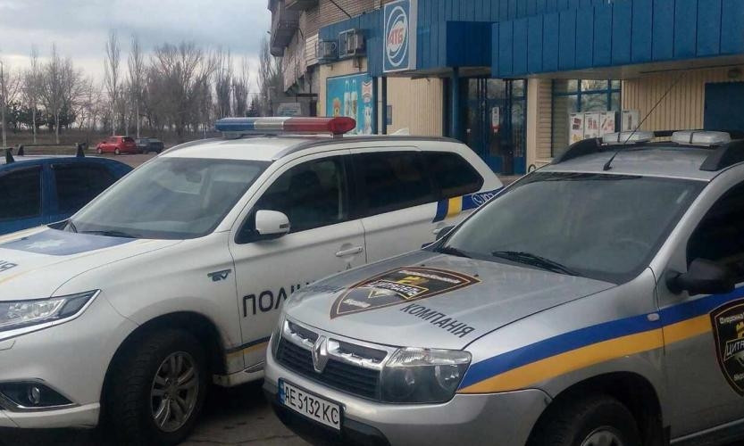 Житель Днепропетровщины воровал водку в магазине "АТБ"