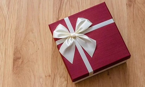 Подарки любимой: как подготовить незабываемый сюрприз жене на день рождения?