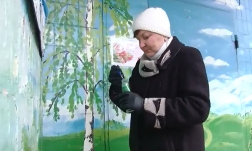 Днепровская художница украсила стены подъезда