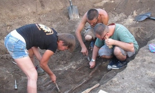 На Днепропетровщине нашли остатки скифа-гиганта 