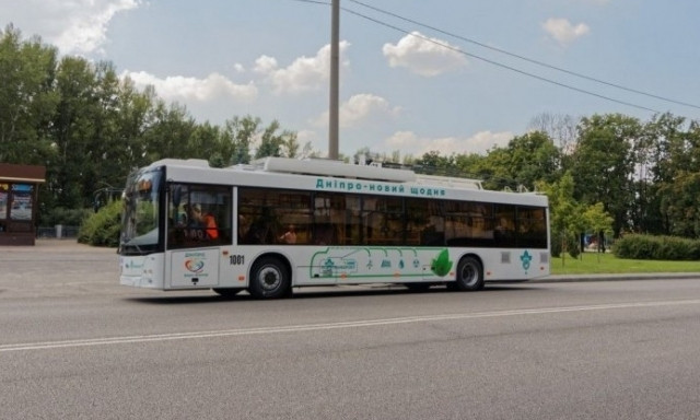 В Днепре троллейбусы временно поменяют на автобусы 