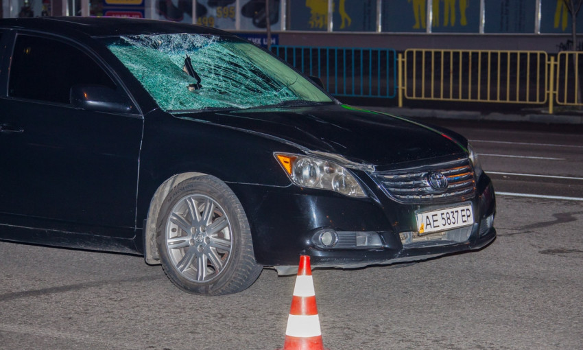 ДТП в Днепре: полицейский сбил пешехода 