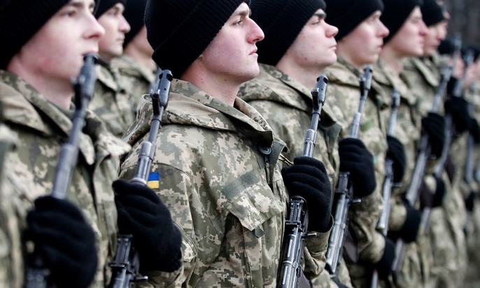 Жители Днепропетровщины вступают в ряды контрактной армии 
