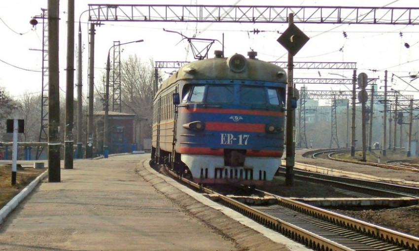 ДТП на Днепропетровщине: автомобиль попал под поезд