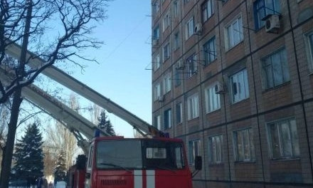 На Днепропетровщине пожарные спасли пятерых детей 