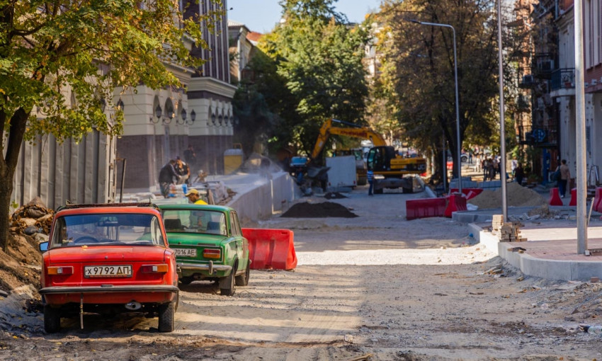 Дороги Днепра: как проходит ремонт улицы Баррикадной