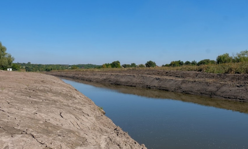 На Днепропетровщине расчистили реку Мокрая Сура 