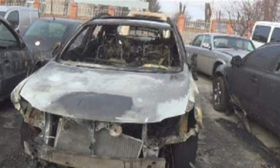 На Днепропетровщине журналисту сожгли автомобиль 