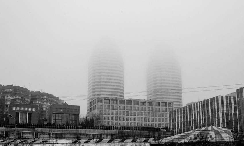 Строгий Днепр: черно-белые фото любимого города 