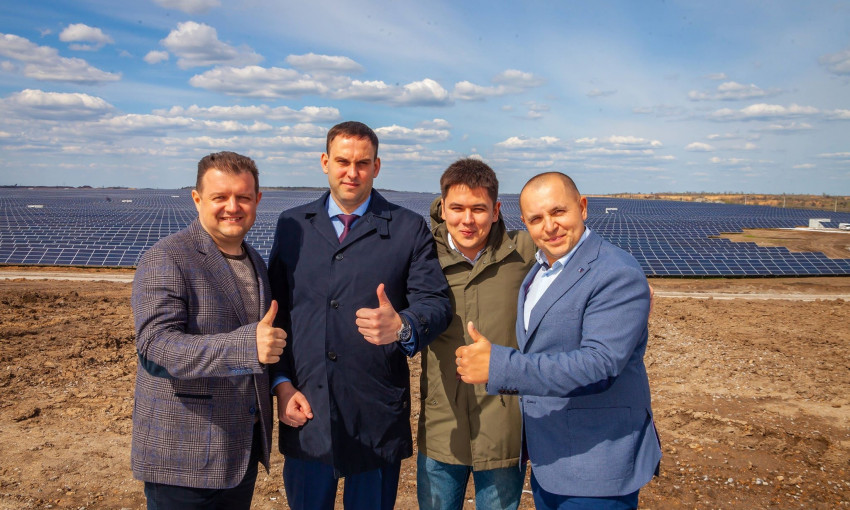 На Днепропетровщине начала работу крупнейшая в Украине  солнечная электростанция
